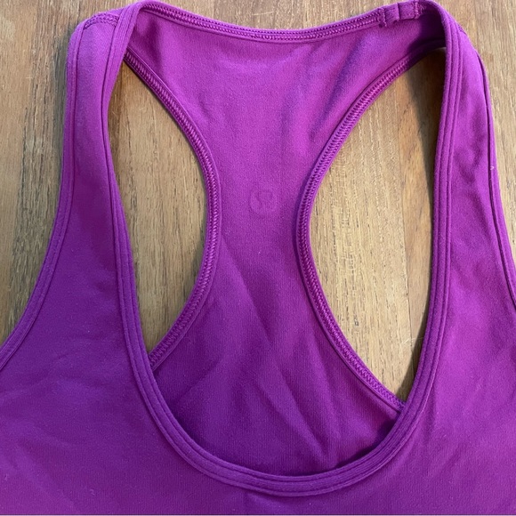 Lululemon tank size 6 magenta - Picture 3 of 6